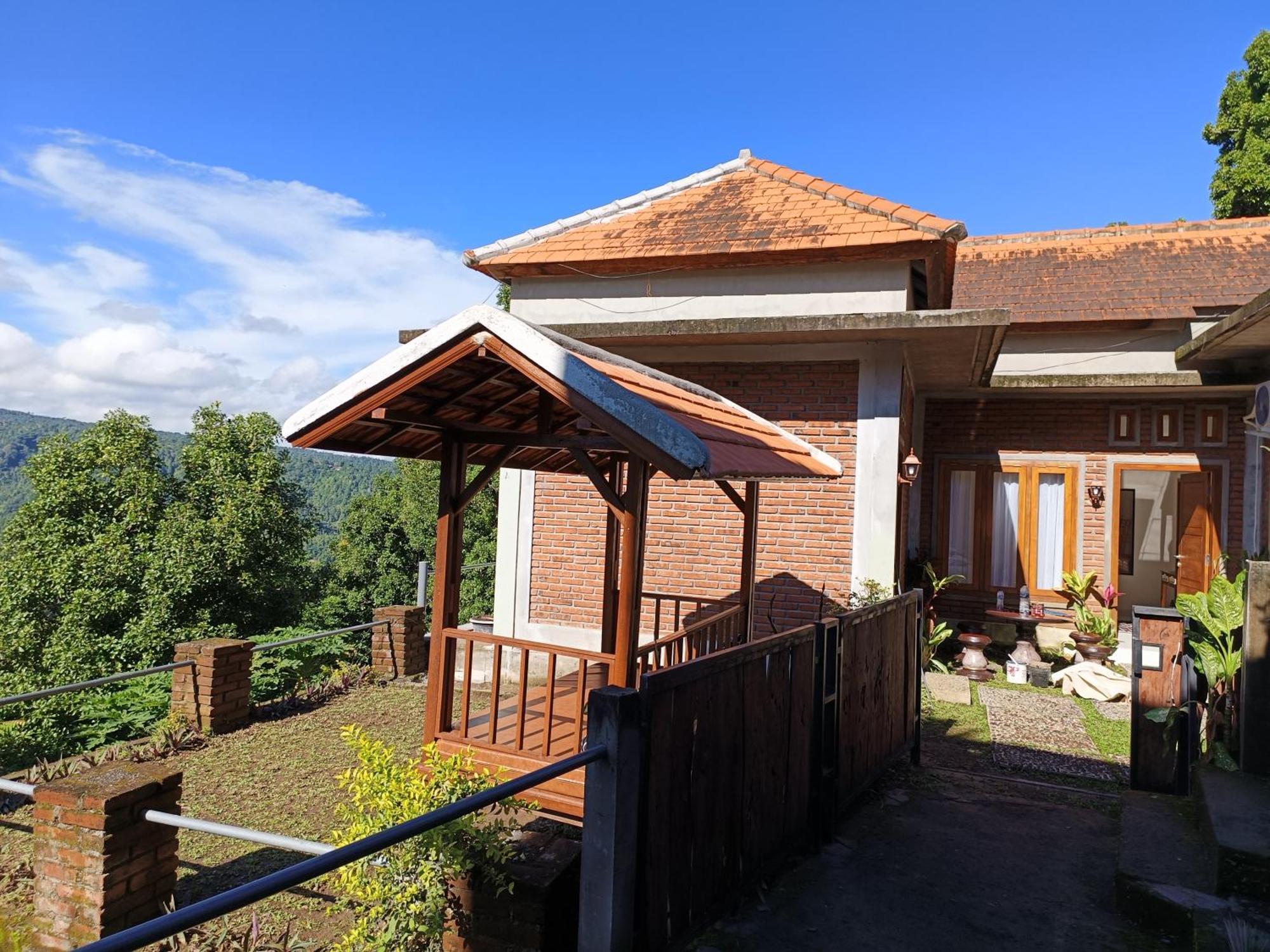 Made Oka Homestay And Warung موندوغْ المظهر الخارجي الصورة