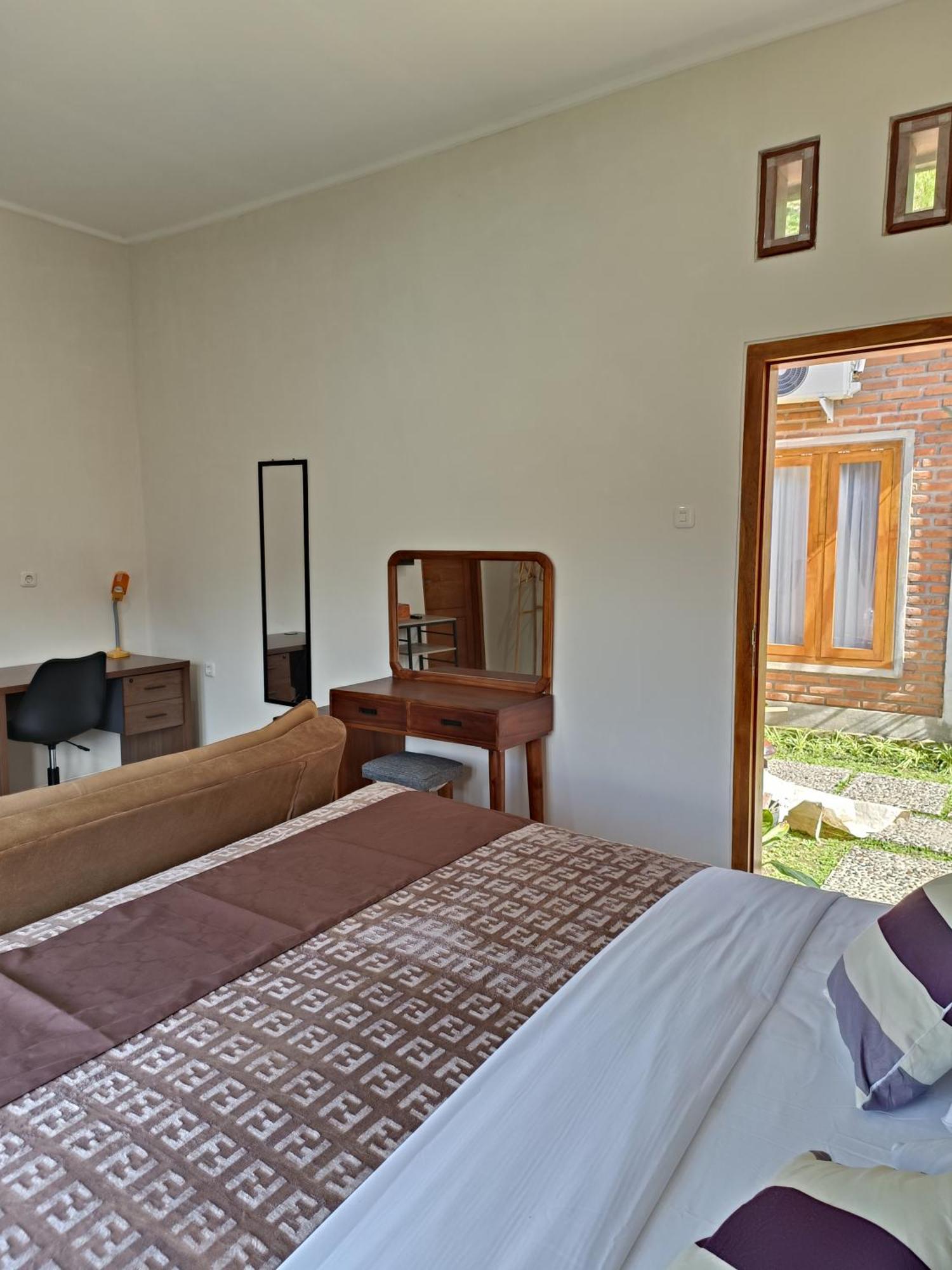 Made Oka Homestay And Warung موندوغْ المظهر الخارجي الصورة